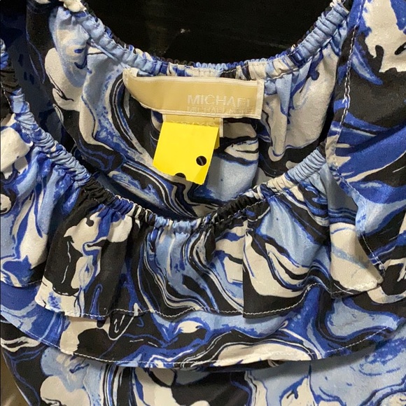 Top - Picture 4 of 4